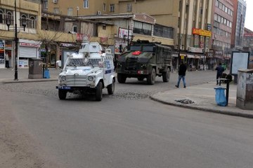 Sur'da üç şehit... İlçeden görüntüler