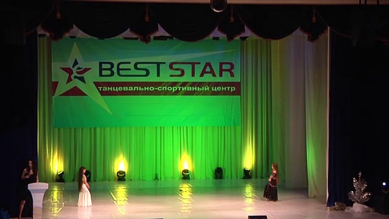 Танцы в Ростове Best Star Centre, восточный танец дуэт
