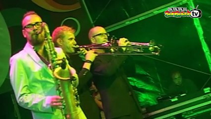 TOMMY TORNADO & THE GOLDEN SINGLES BAND live @ Lion Stage 2011