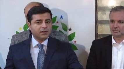 Demitaş: "Bu Değişmesin Dediğiniz Maddeler Darbeci Kenan Evren ve Cuntası Tarafından Yapılmış"