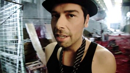 Ανδρέας Λάμπρου - Τσίρκο (Official Video Clip)