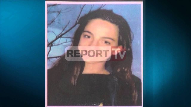 Report TV - Dëshmia/ Ndërhyra të shpëtoja motrën, babai na qëlloi me thikë