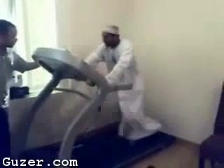 Funny Muslim falling off treadmill