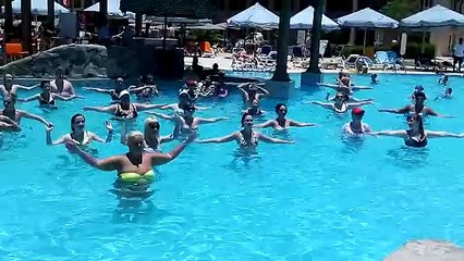 Водная Аэробика в sunny days el palacio