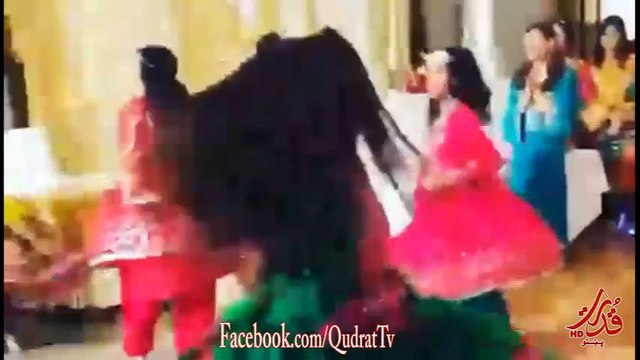 Attan by Afghan Girls.