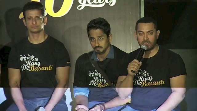 Proud Muslim - Aamir fitting reply to Akshay Kumars Intolerance comment on Aamir