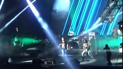VILMA PALMA E VAMPIROS EN VIVO X EL ROCK 5 ESTADIO NACIONAL -LIMA- PERU 2015