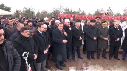 Sivas Son Yolculuğuna 20 Bin Kişi Uğurladı Ek