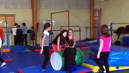 Atelier cirque 1er trimestre 2015