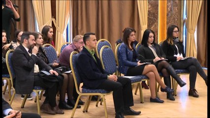 SONDAZHET PER BESIMIN NE QEVERI