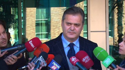 BEN BLUSHI KEMBENGUL PER ZGJEDHJE NE PS, XHAÇKA “KEMI MODELIN E LABURISTEVE” LAJM