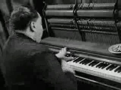 Fats Waller-Ain't Misbehaving-1943