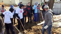 WATCH: Major Leaguers and Action Team Captains Build Home for Local Veteran | Major League Baseball Players Trust