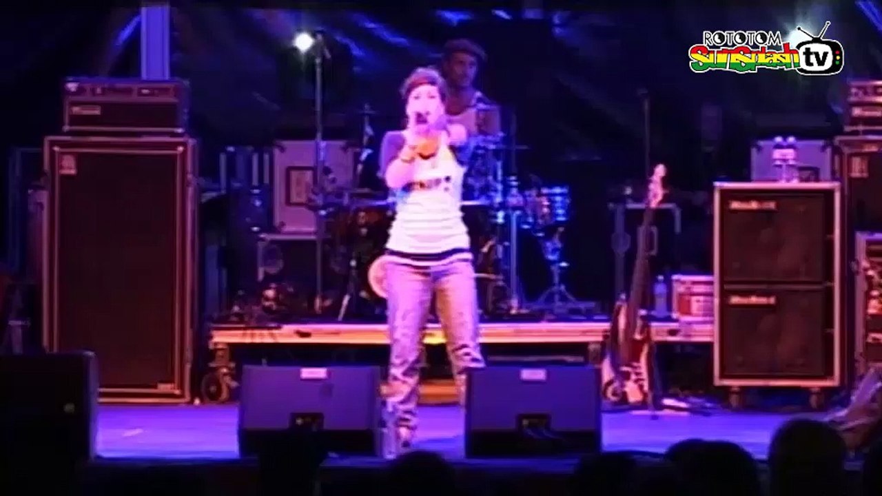 JAMARAM ft SARA LUGO live @ Lion Stage 2011