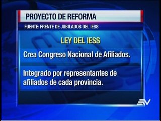 Jubilados inician recolección de firma para reformar la Ley del IESS