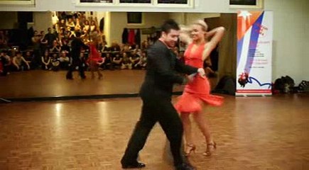 Amor de Tango   Canta Lefrancais