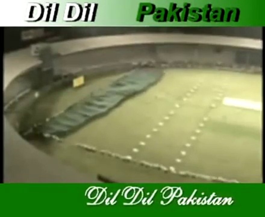 Hum Zinda Qaum Hain National song