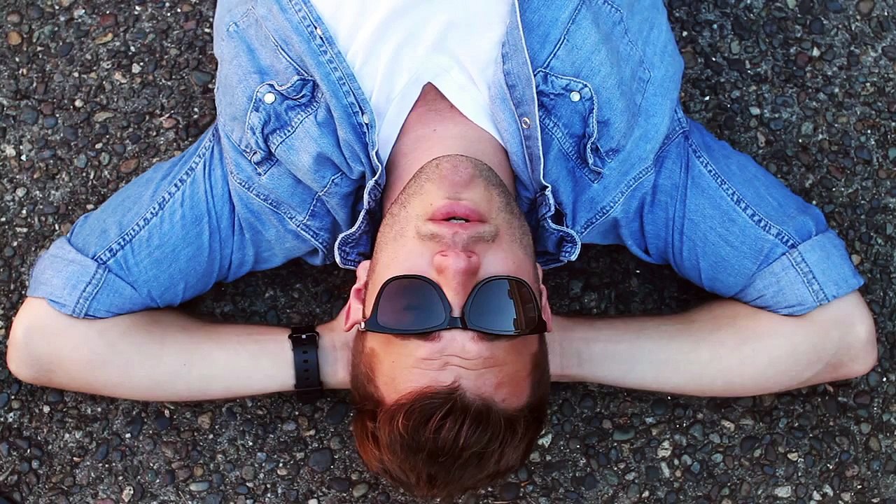 Exclusif : Mackenzie Thoms - Frank Ocean Thinkin' Bout You !