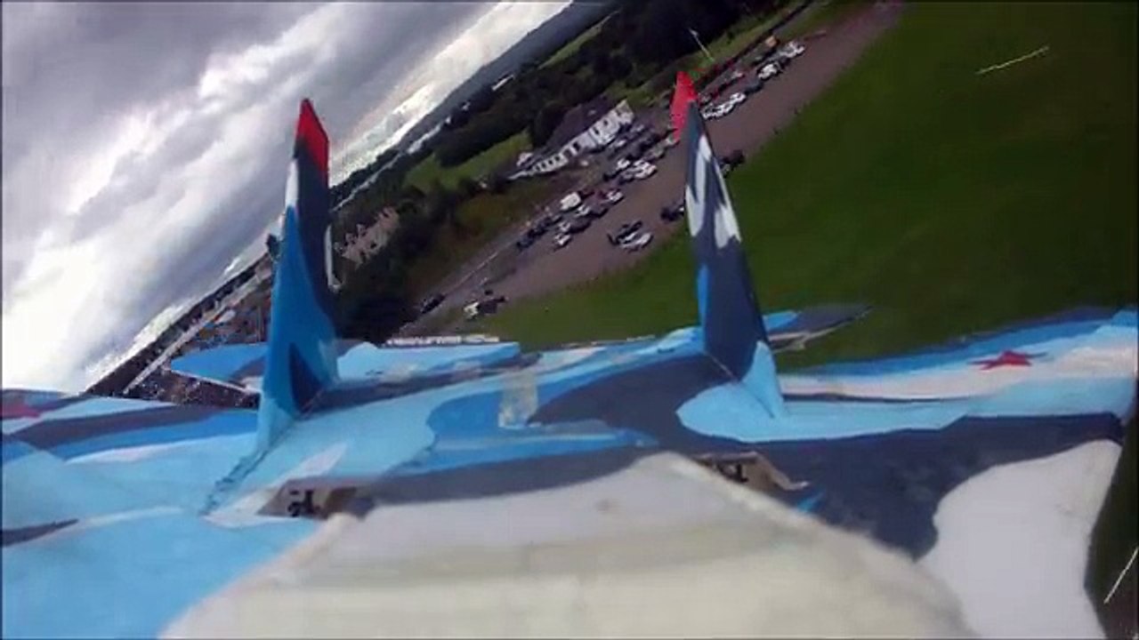 RCPowers Su-30 showing some wing flex :)