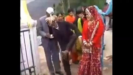 Very Crazy and Funny Indian Wedding Dance