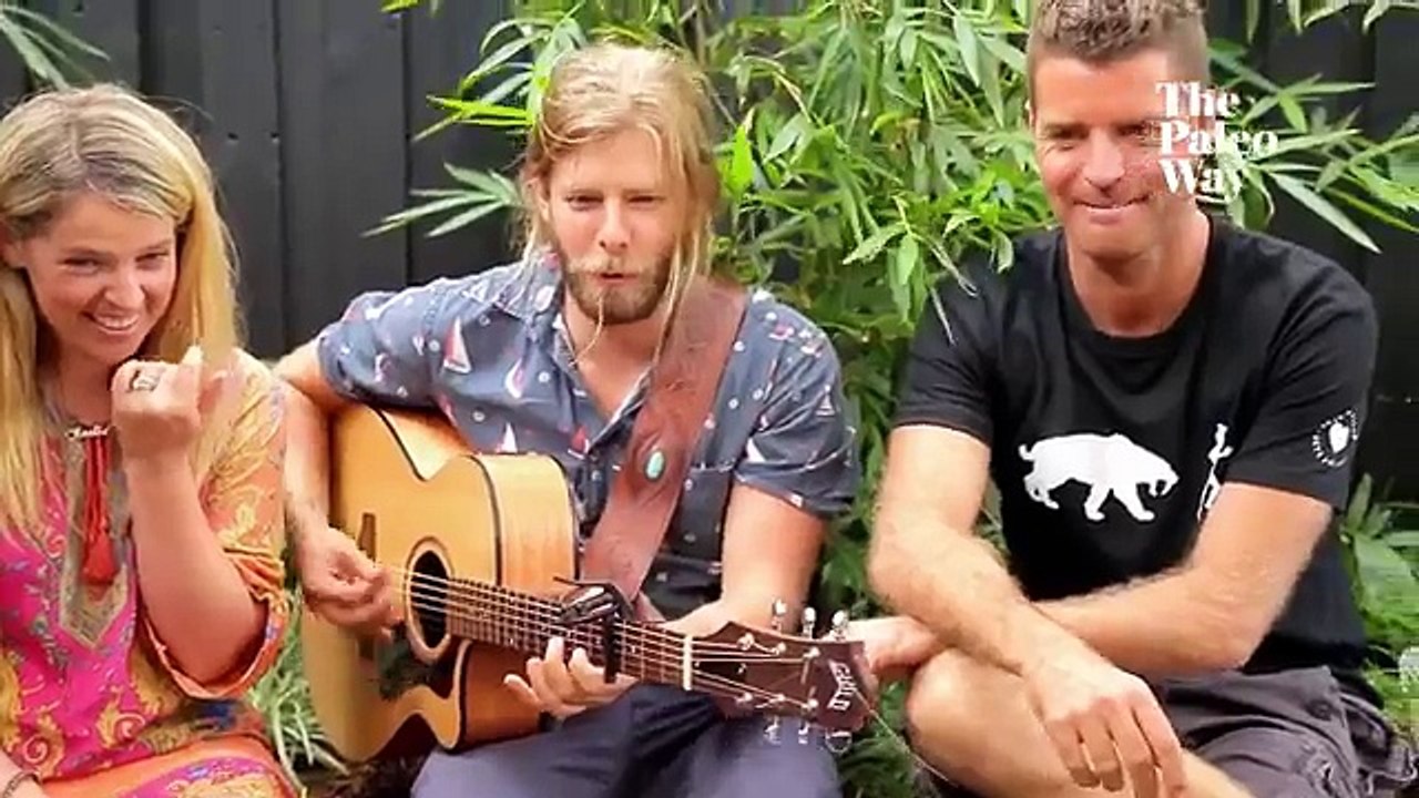 The Paleo Way - The benefits of Bone Broth