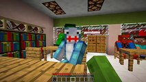 Minecraft School - LITTLE LIZARD ATTACKS HIS FRIENDS!
