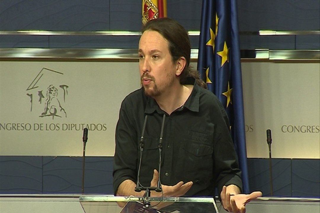 Iglesias urge a Sánchez que decida "gran coalición" o "cambio"