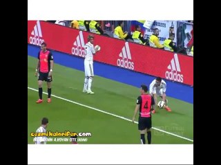 Futbolda 2 Senkronize An