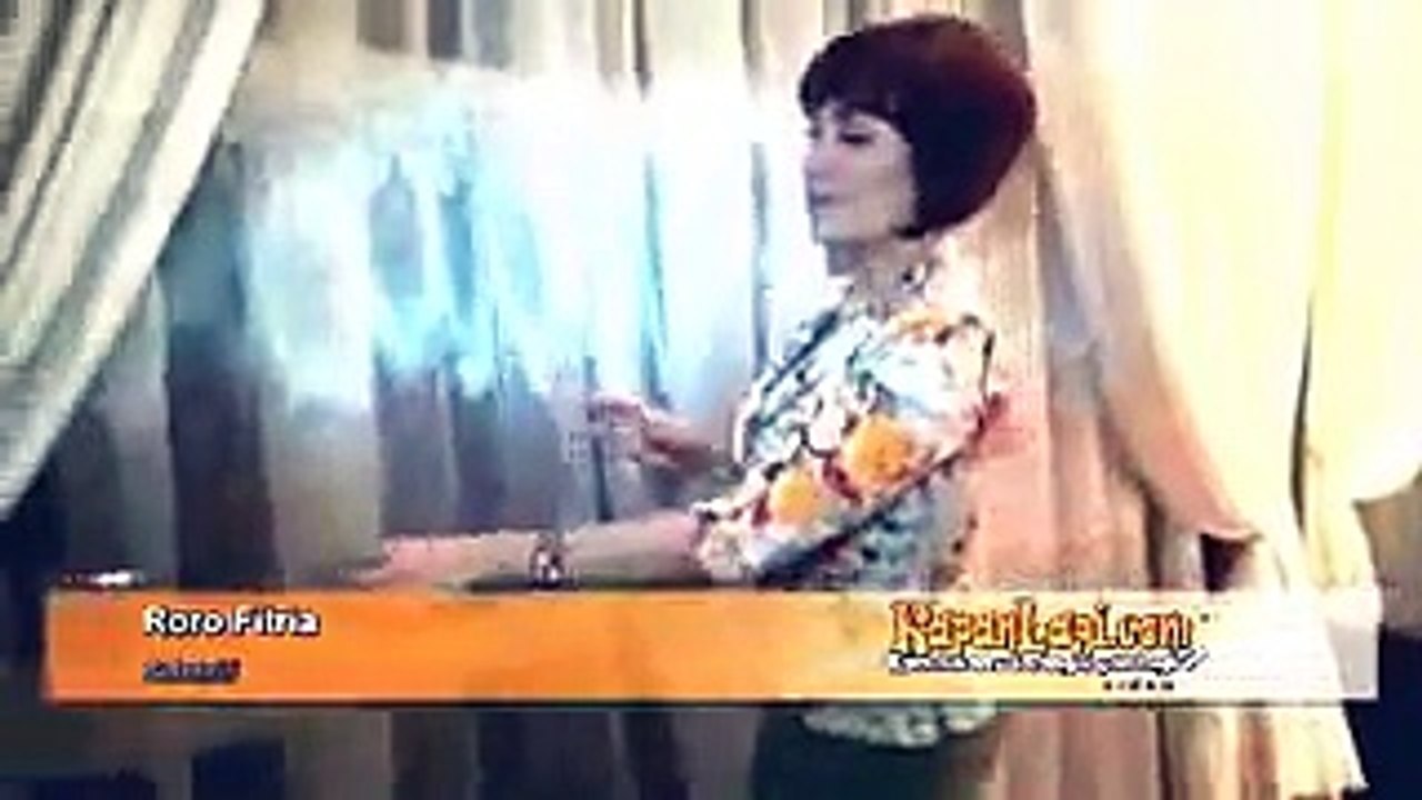 Roro Fitria Ngajak Main Ke Kamarnya Buat Buka-Bukaan,, Gosip Hari Ini