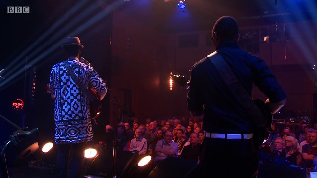Moh! Kouyaté - Kakiifé (Live at Celtic Connections 2016)