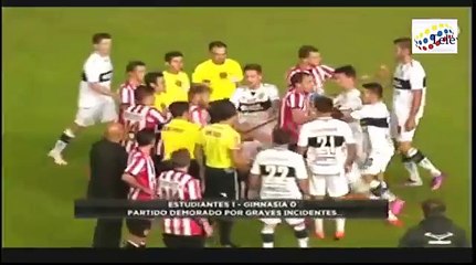 Dostluk maçında inanılmaz kavga