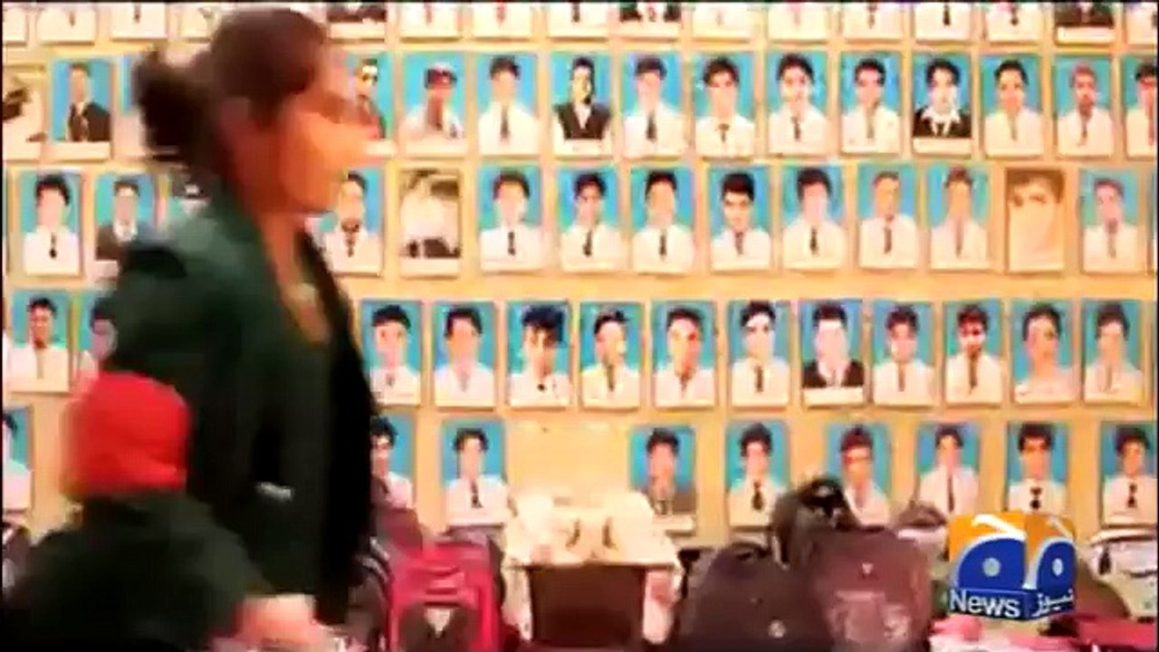 MujheDushmankeBacho ko parhana hy by ISPR APS public song. by Mr.Bilal Akram.mp4-