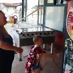 Teyze sen ne yapıyorsun? hahahaha