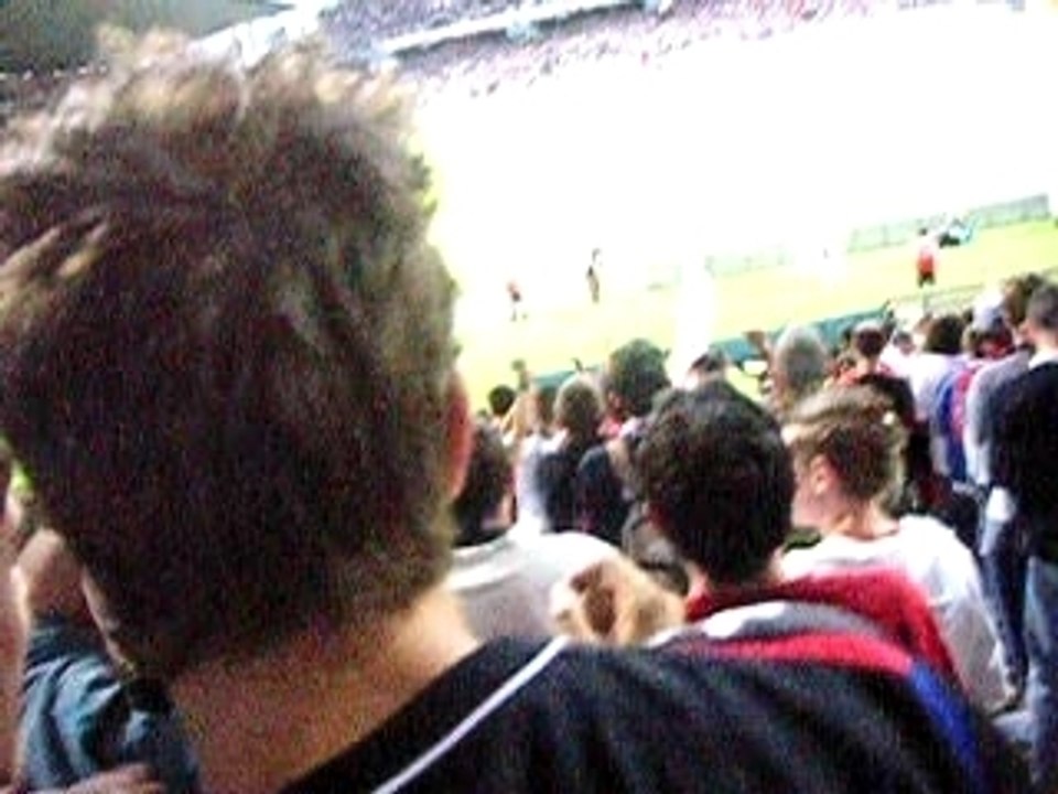 Ambiance but MALOUDA OL-NANTES Gerland 26/05/07 Virage Sud