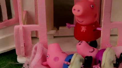 Пеппа У Мамы Свинки появились малыши игрушки игры для детей на русском