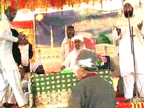 Mufti Inayat Allah Keryo Taqreer (Maqam E Mustafa Confrnce 2016)By irfan laghari