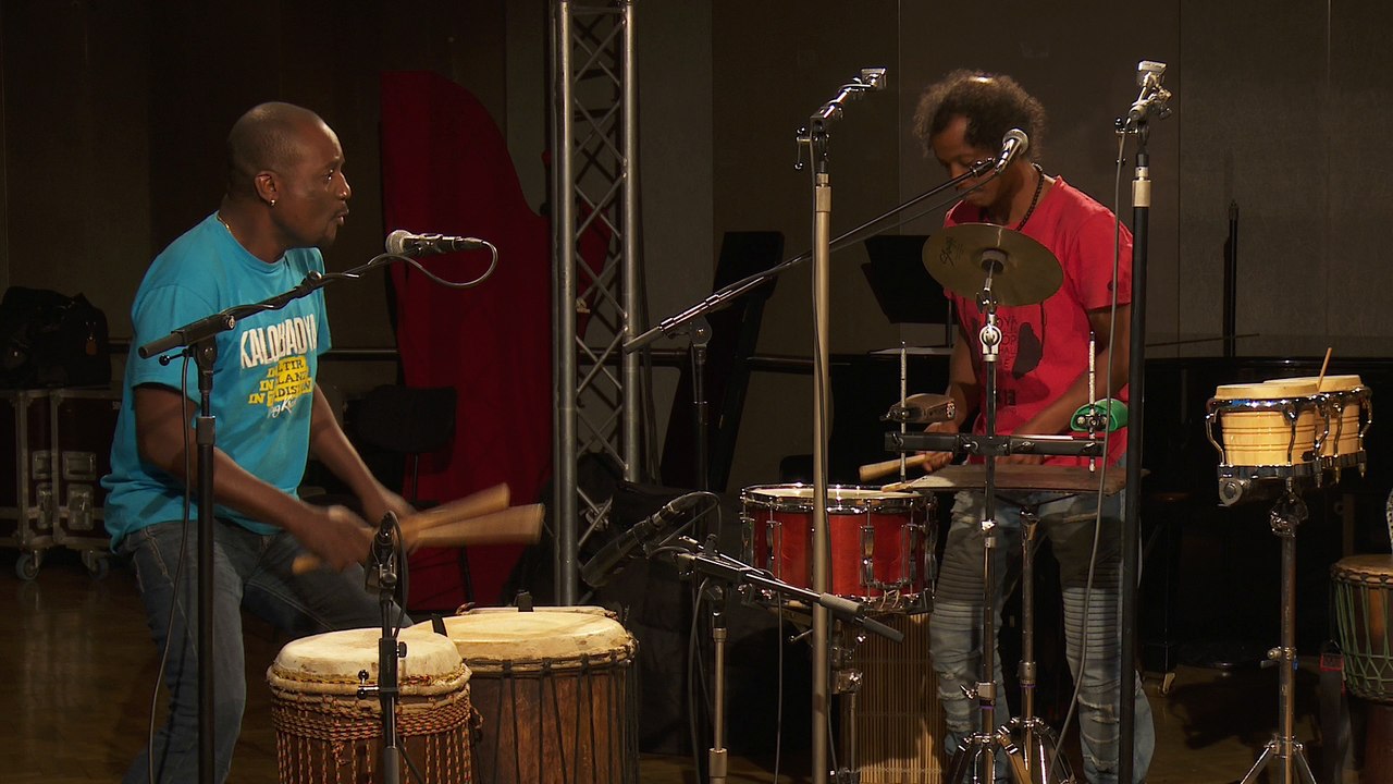 Christine Salem et ses musiciens interprètent "Lolilola" I Le live de la matinale