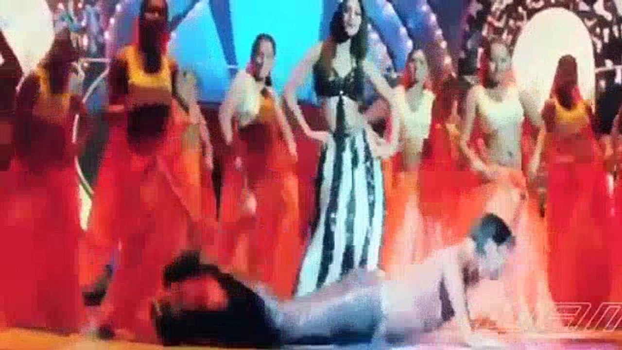 Ek Tha Khiladi (2015) - Dubbed Hindi Movies 2015 Full Movie | Nitin, Ileana D'Cruz part 3/3