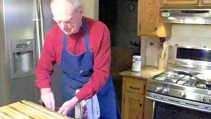 Prima Recipe Video:Eggs in Bone Broth