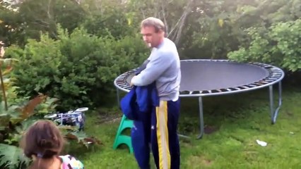 Сейчас папка покажет, как нужно батутить