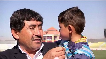 Fëmija me fanelën e Messit - Top Channel Albania - News - Lajme