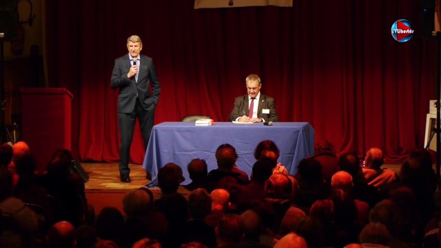 Zoom _ Philippe de Villiers _ “Le moment est venu de les déférer pour haute trahison” (11-12-2015) - YouTube (720p)