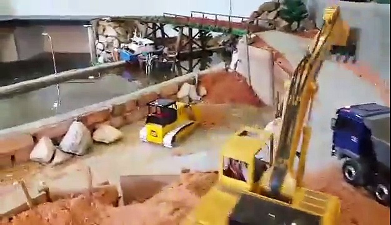 Bruder pelle Komatsu chargement Volvo Truck