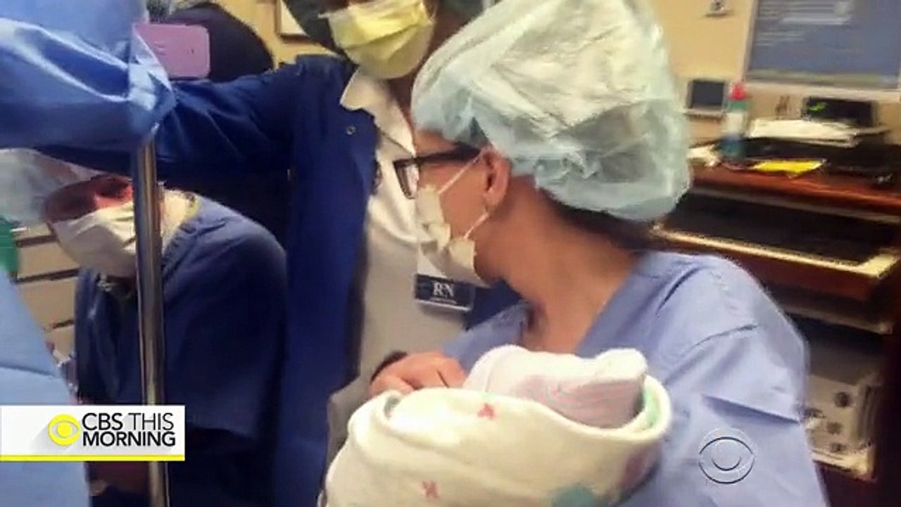 Texas grandmother acts as surrogate for her daughter-copypasteads.com