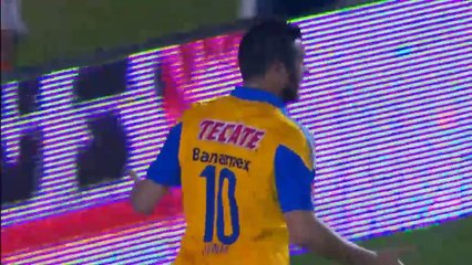 Mexique - Le superbe triplé de Gignac