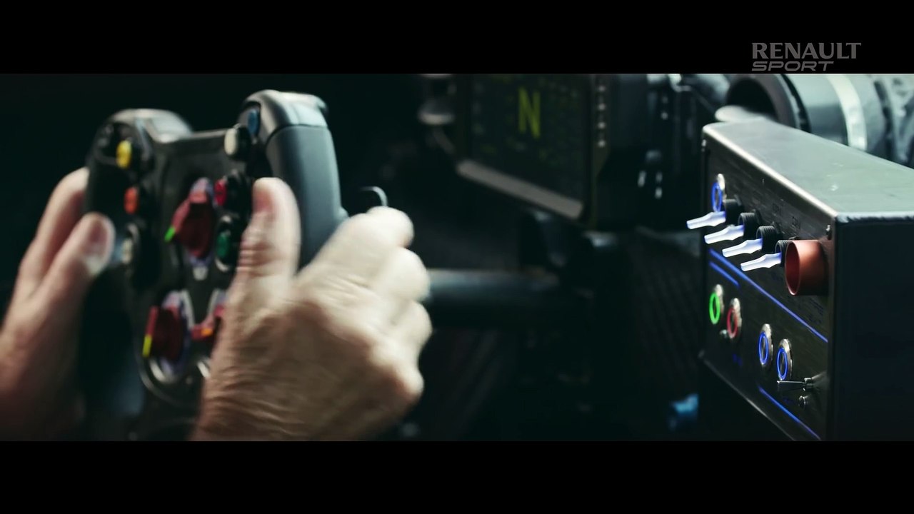 Découvrez la nouvelle super voiture de la gendarmerie