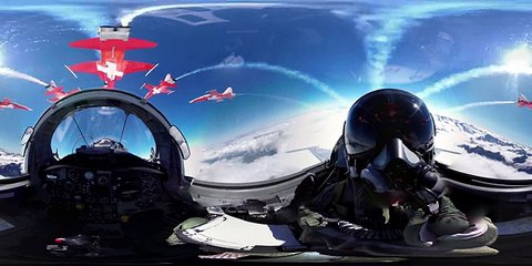 360° cockpit view - Fighter Jet - Patrouille Suisse