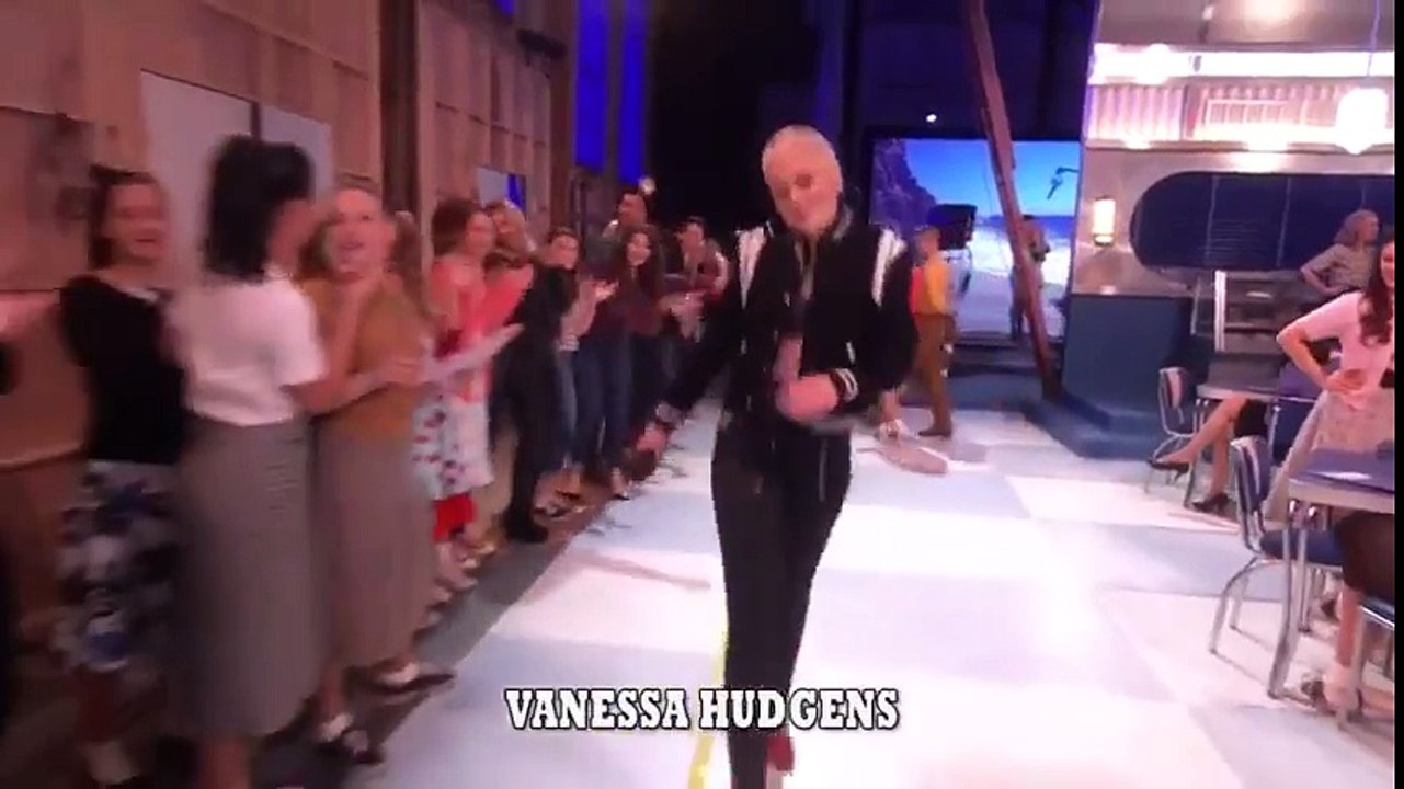 Jessie J - Grease (Is The Word) LIVE