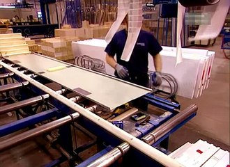 Как делают гаражные секционные ворота -