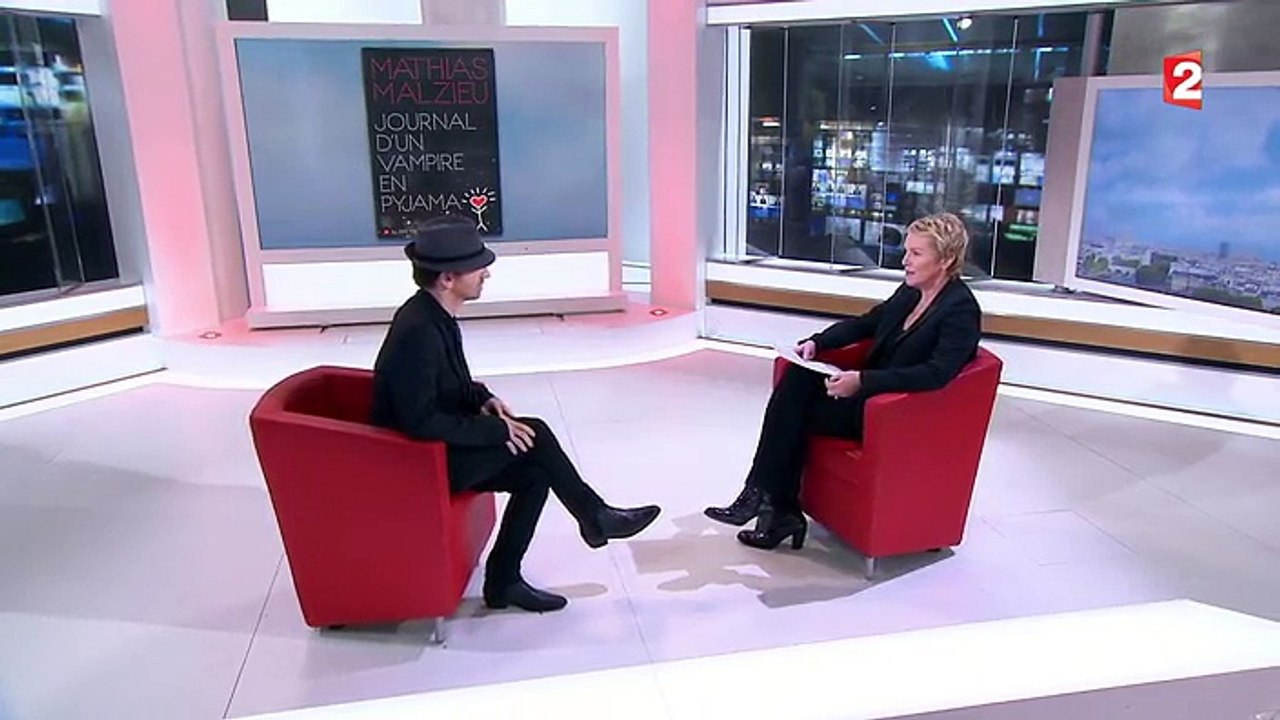 Le chanteur de Dionysos raconte son combat contre la maladie